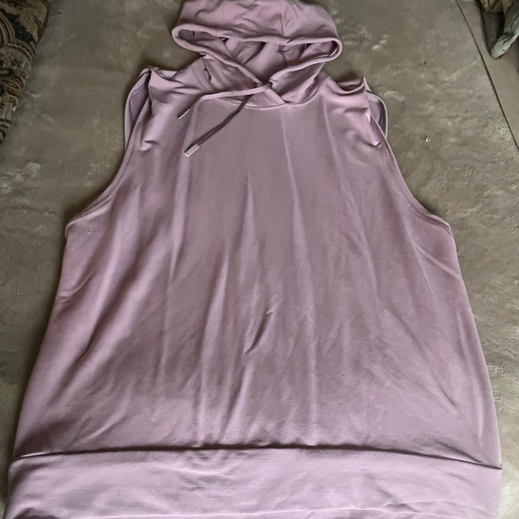 Lululemon Stronger As One Sleeveless Hoodie, Vintage Mauve, Size L - Picture 8 of 11